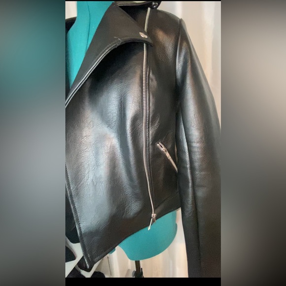 MAY SALE SALE!!! See video,Biker Jacket, leather jacket,black jacket,warm jacket - Picture 4 of 5